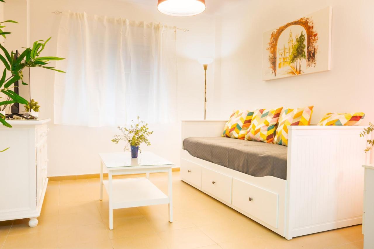 Anfitrion Sevilla 3 외부 사진
